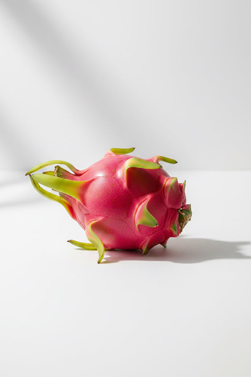 Dragon fruits red 300~400G per pc /1 kg
